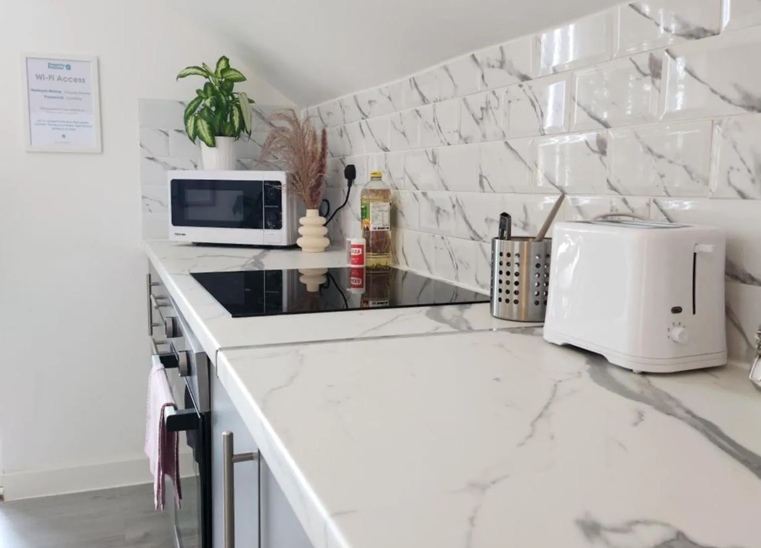 Aparthotel Flat 4 - 10 Min To Centre By Property Promise Cardiff